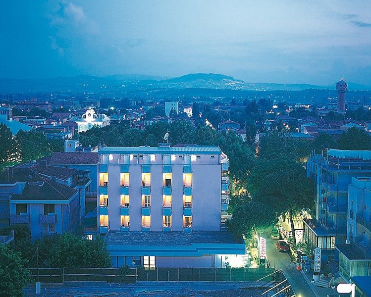 Hotel Capinera Rimini Kültér fotó