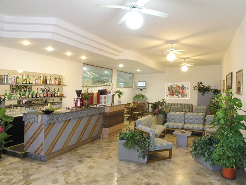 Hotel Capinera Rimini Kültér fotó